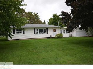 6401 E Clinton Trl, Eaton Rapids, MI 48827