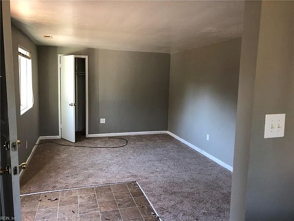 2nd image of 1824 Parkview Ave #B