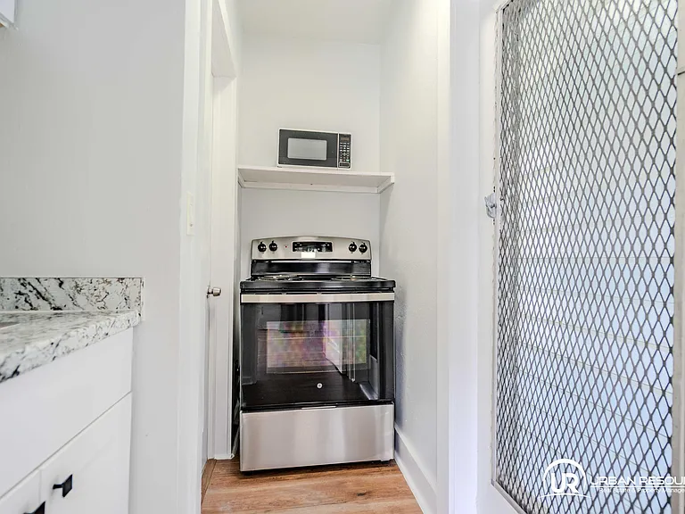 433 NE 82nd St #1 — Photo 6