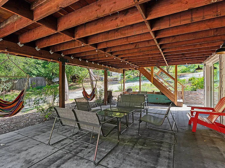 Laurel Glen Rd — Photo 45