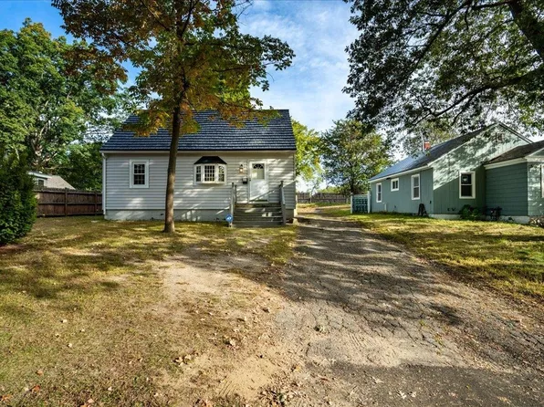 48 Laton Street, Nashua, NH 03064