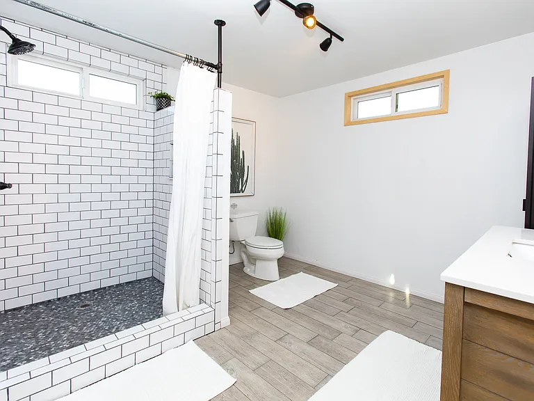 69126 Rainer St — Photo 18