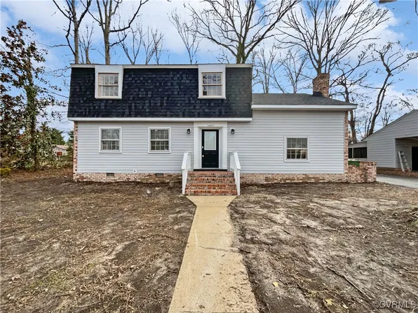 11617 Olde Coach Dr, Midlothian, VA 23113