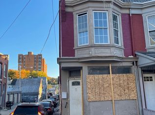 1032 Cherry St, Reading, PA 19602