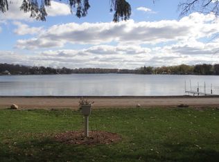 3201 Jackson Blvd, Highland, MI