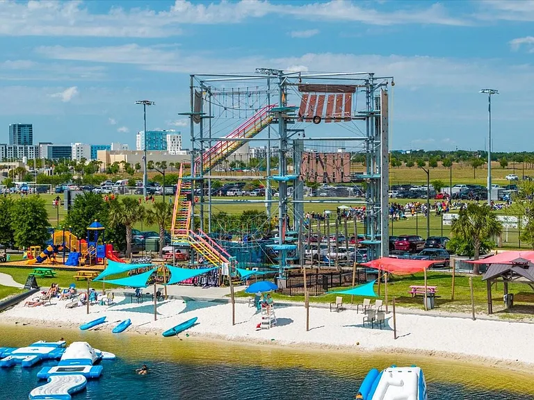 13461 Panama Beach Ct — Photo 49
