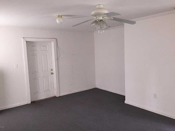 3rd image of 1518 Roger Dr