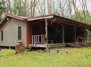 285 Canary Ln, Strattanville, PA 16258