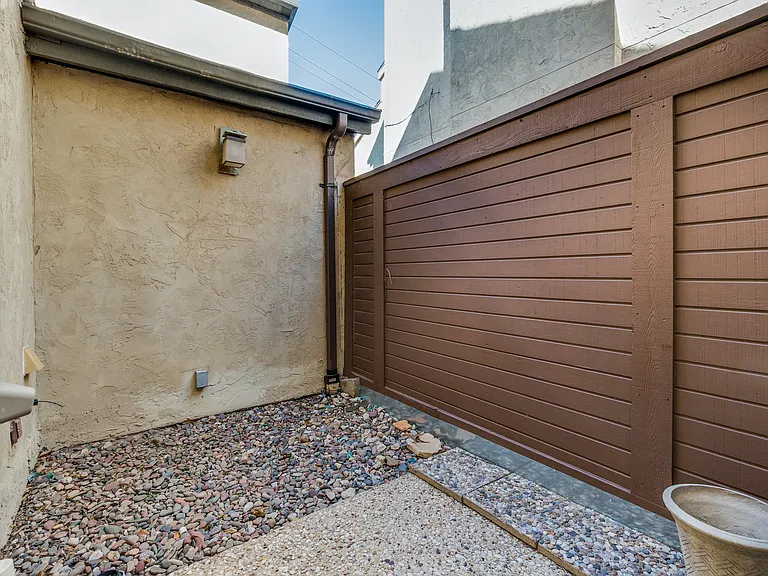 9602 Baseline Dr — Photo 18