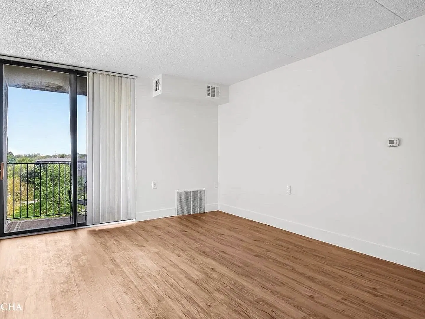 1 bed, 550 sqft, $1,450 — Photo 4