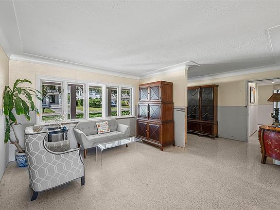 5th image of 628 RIVIERA DRIVE