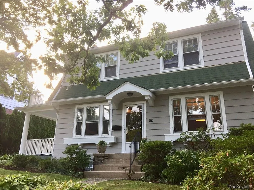 3 bed, 1.0 bath, 1472 sqft, $5,999 — Photo 1