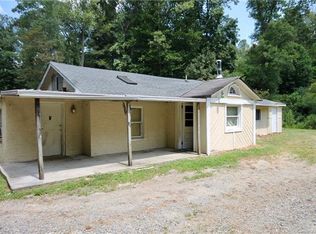 201 Dix Creek One Rd, Leicester, NC 28748