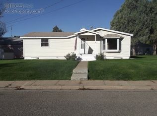 121 N Wallace Ave, Haxtun, CO 80731