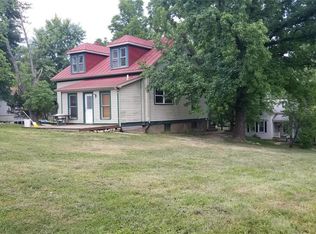610 W 8th St, Washington, MO