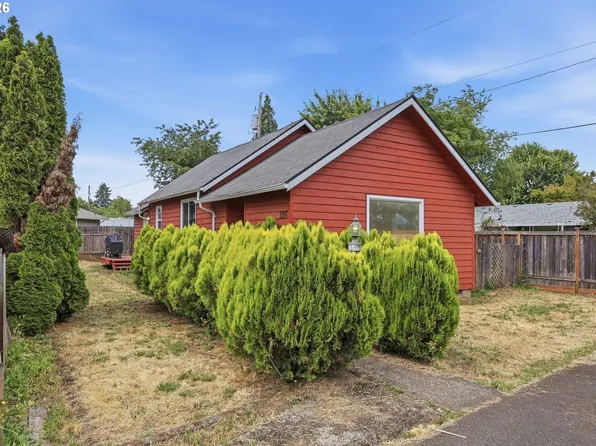 355 N Grove Ct, Eugene, OR 97404