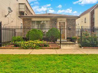 4327 S Honore St, Chicago, IL 60609