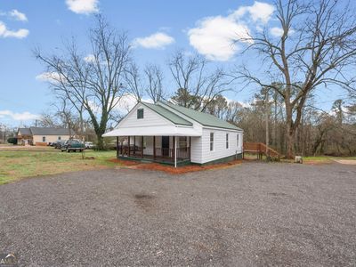 802 E McIntosh Rd, Griffin, GA, 30223