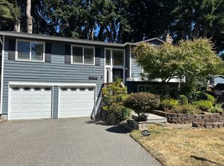 12818 97th Ave NE, Kirkland, WA 98034