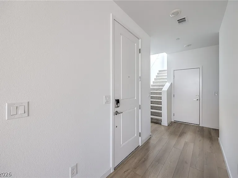 11804 Waterbird Ave — Photo 3