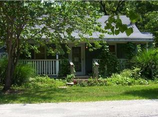 229 W Brown Hill Rd, Nashville, IN 47448