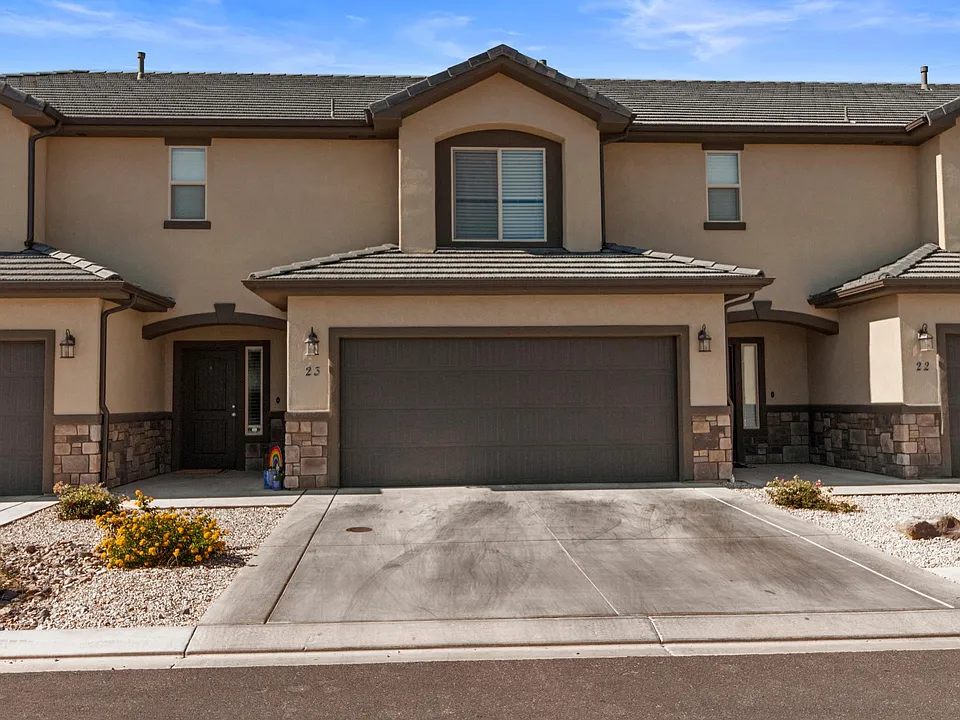 1001 W Curly Hollow Dr