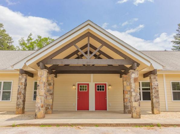 331 Ridgecrest Cir