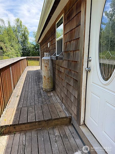 2nd image of 28 N Jacobson Road