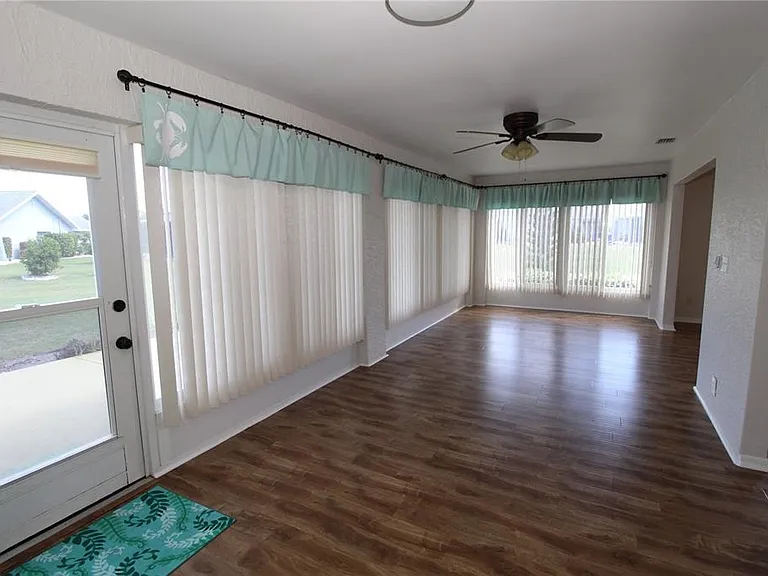 309 Bryce Ct — Photo 8