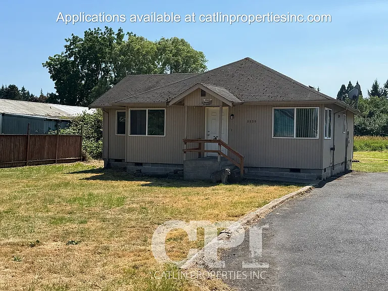 3535 Ocean Beach Hwy — Photo 1
