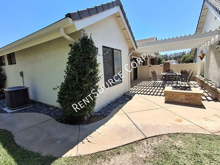 23902 Ranney House Ct — Photo 35