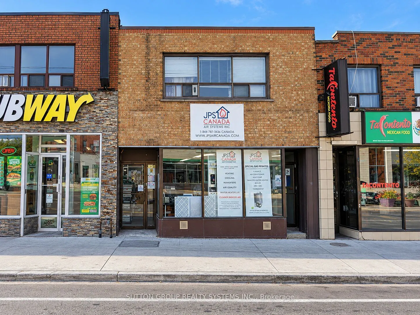 2 bed, $1,900 — Photo 1