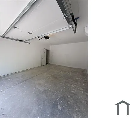 1034 Oakland Ave — Photo 17