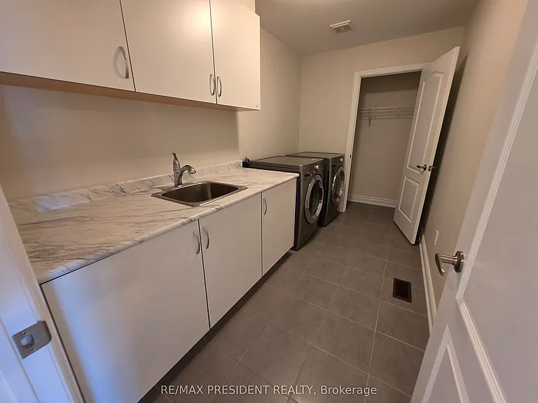 3971 Berryman Trl — Photo 43
