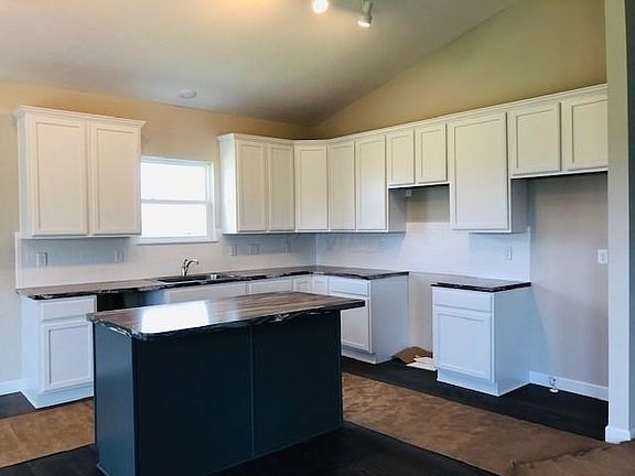 4th image of 10045 New California Dr