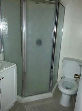 5th image of 1495 Bentley Ln