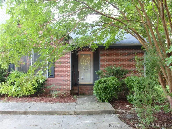 300 Ayrshire Ct, Fayetteville, NC 28311