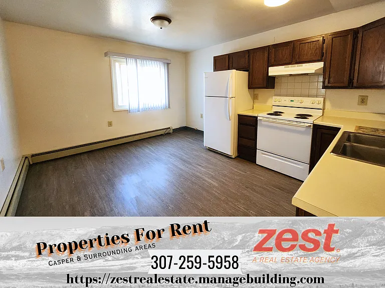 239 E K St — Photo 6