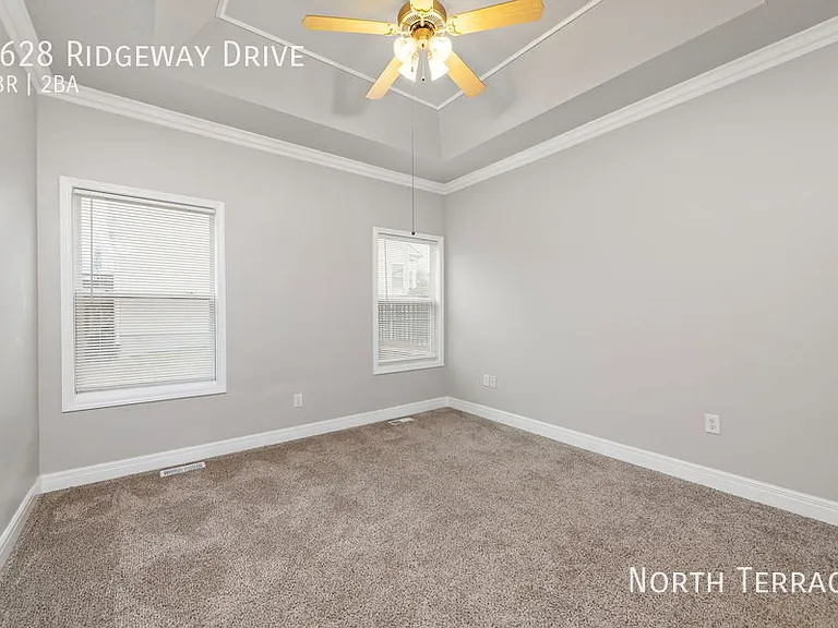 1628 Ridgeway Dr — Photo 15
