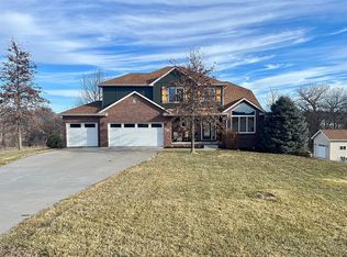 21656 Belgian Dr, Eagle, NE 68347