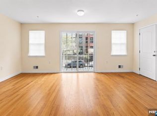 453-455 Washington St 3, Newark, NJ 07102