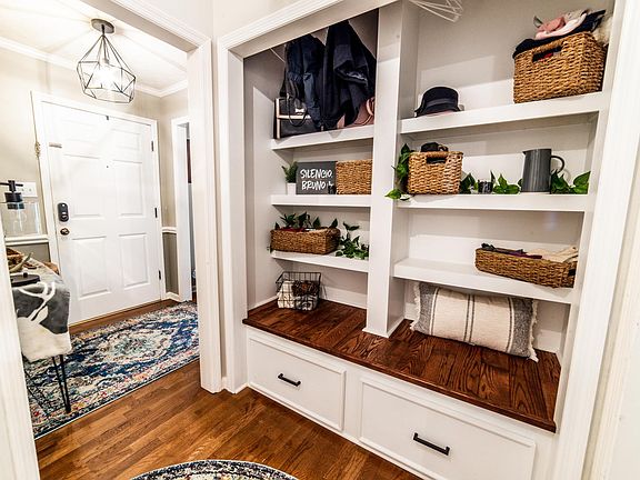 Entry Way/ Built-in shelves & storage