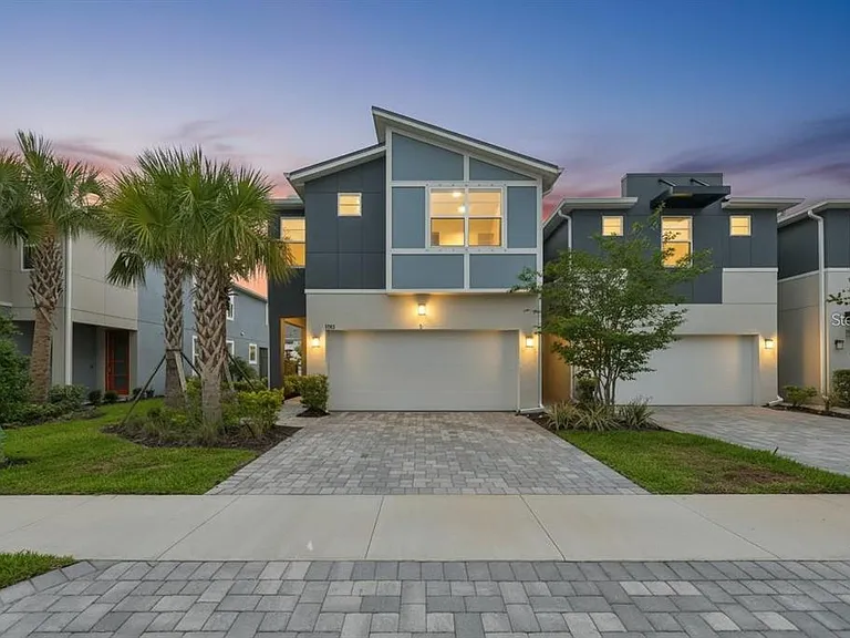 1123 Creek Valley Ct — Photo 1