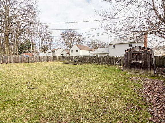 4th image of 605 Georgetown Ave