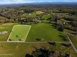 1 Dunsmore Rd #1, Lenoir City, TN 37771