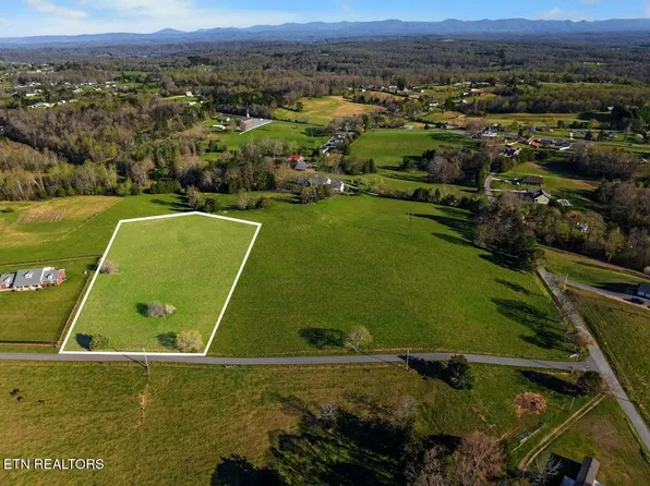 1 Dunsmore Rd #1, Lenoir City, TN 37771