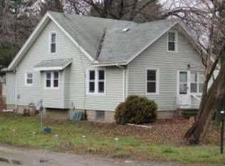 312 Haze St, Lansing, MI 48917