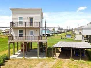 516 Thunder Rd, Surfside Beach, TX 77541