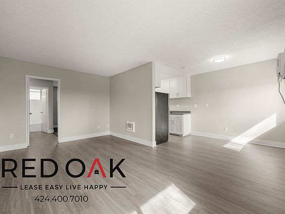5th image of 13325 1/4 Heacock St #84