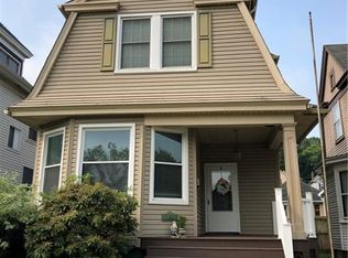 1704 Ridge Ave, Coraopolis, PA 15108